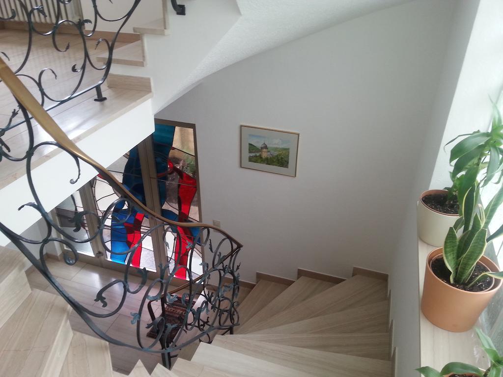 צל אן דר מוזל "Ferienhaus An Der Mosel" מראה חיצוני תמונה